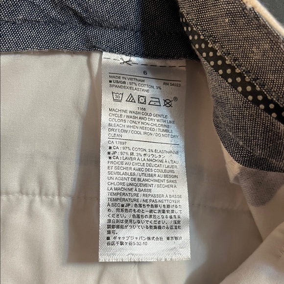 Banana Republic Floral White & Blue Shorts Women's Size 6 Whimsy - Picture 7 of 7